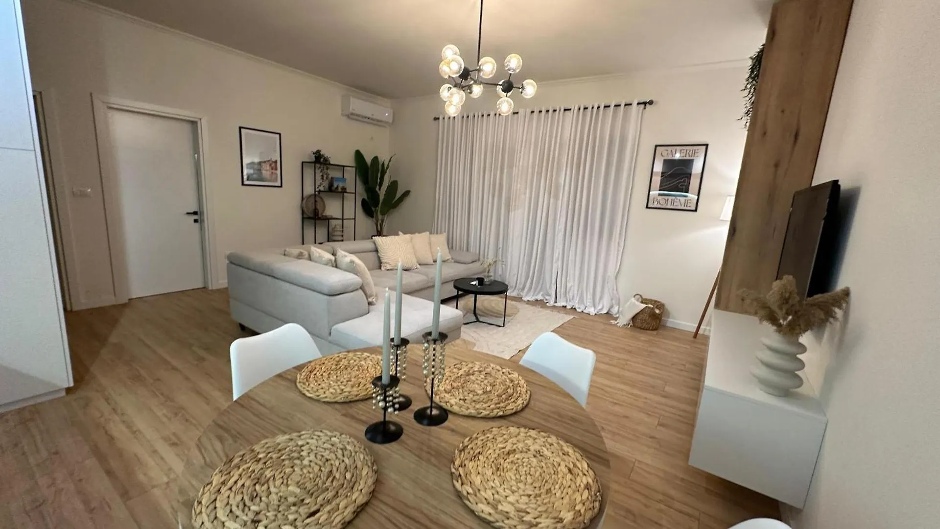 Gjirokastra Design Apartments Albanië